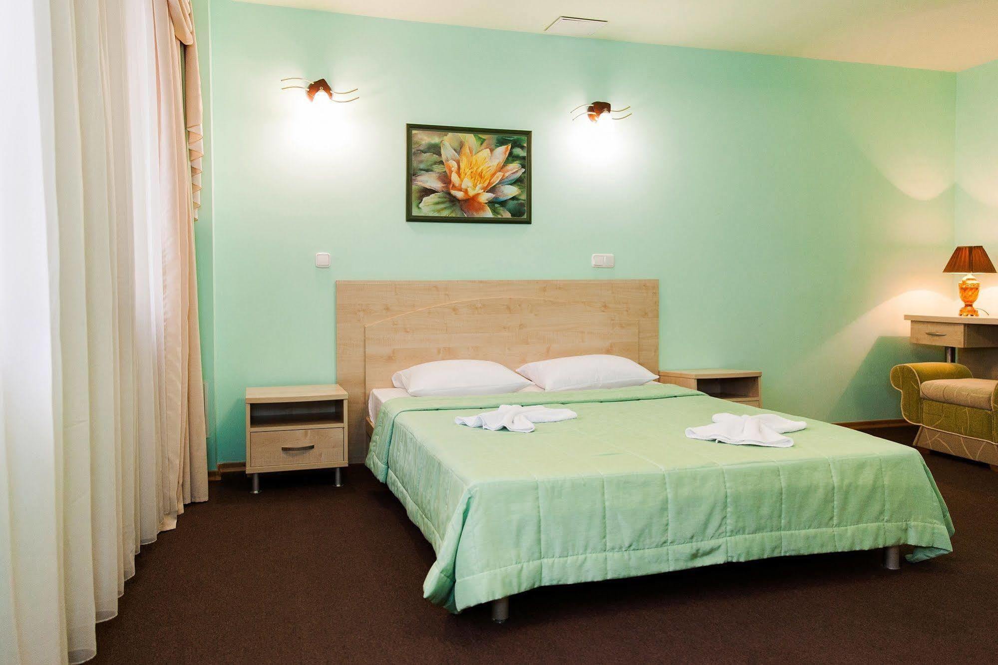 U Fontana Hotel Minsk Bagian luar foto